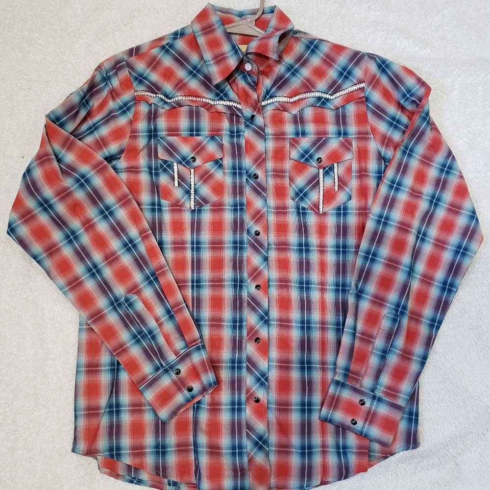 XL cowgirl legend snap shirt